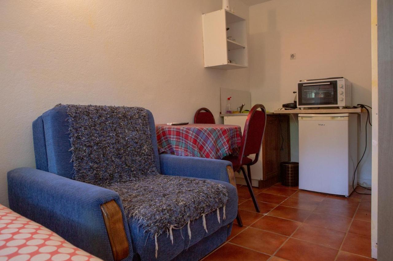 Family Apartments Vukcevic Čanj 외부 사진