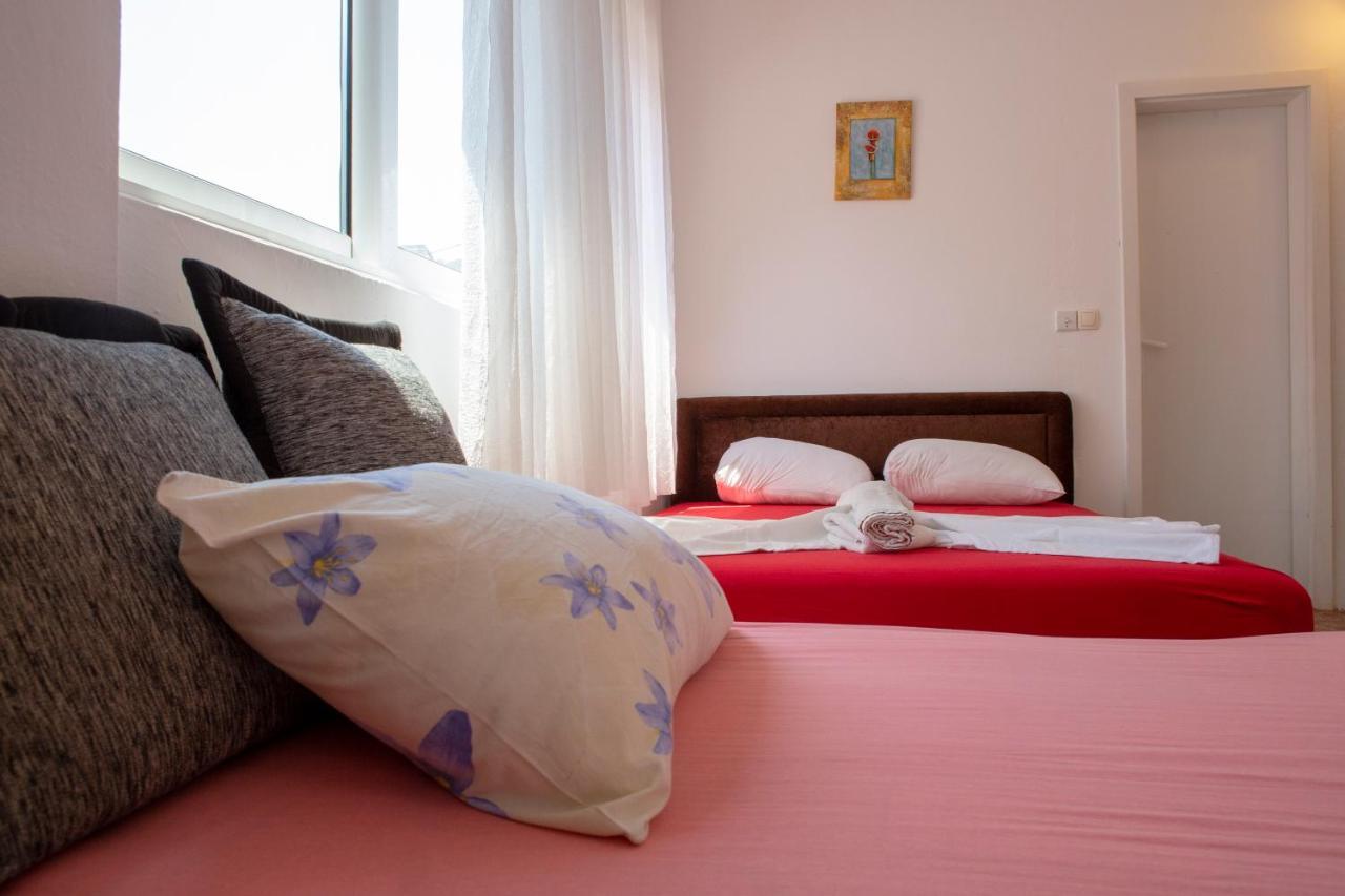 Family Apartments Vukcevic Čanj 외부 사진