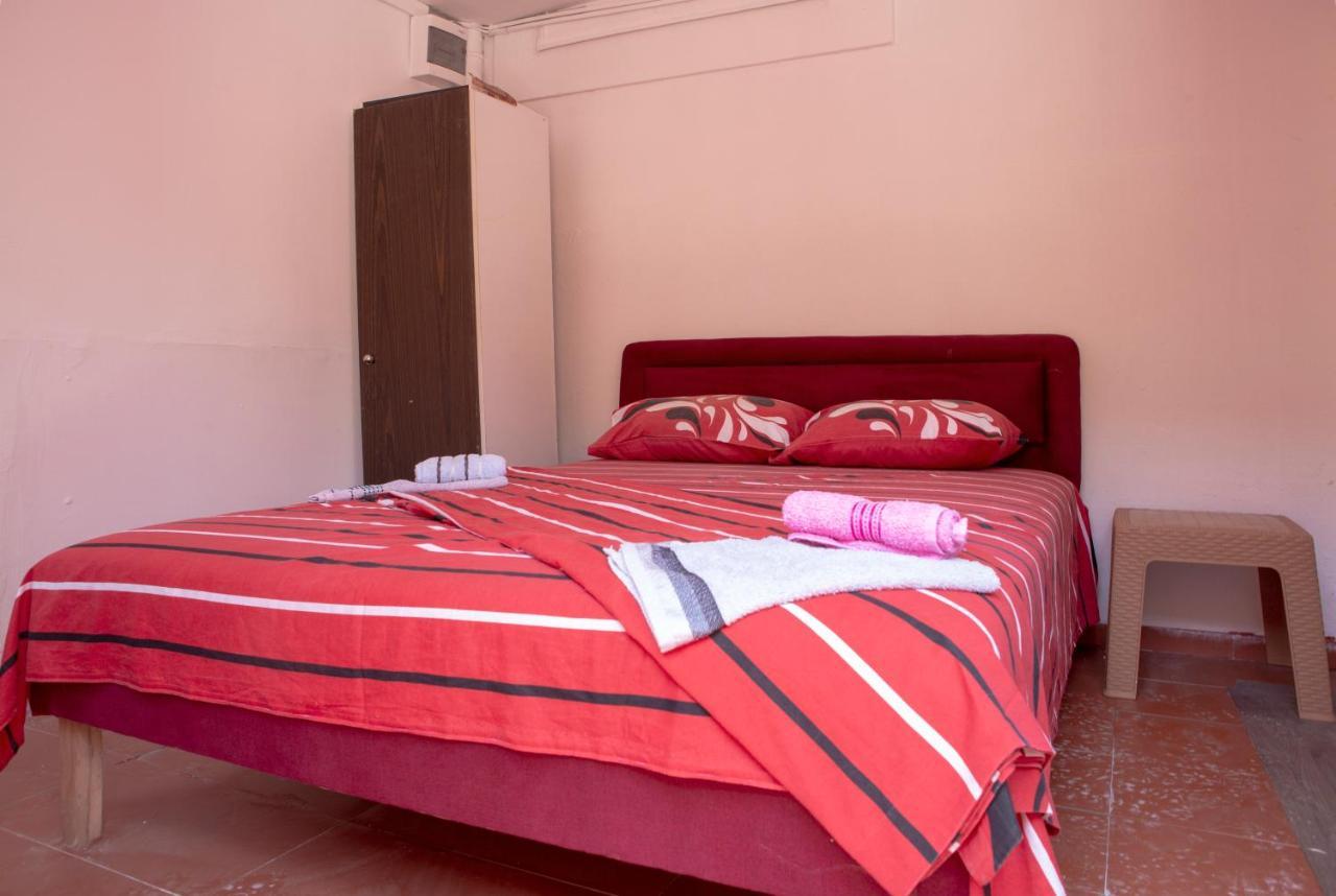 Family Apartments Vukcevic Čanj 외부 사진