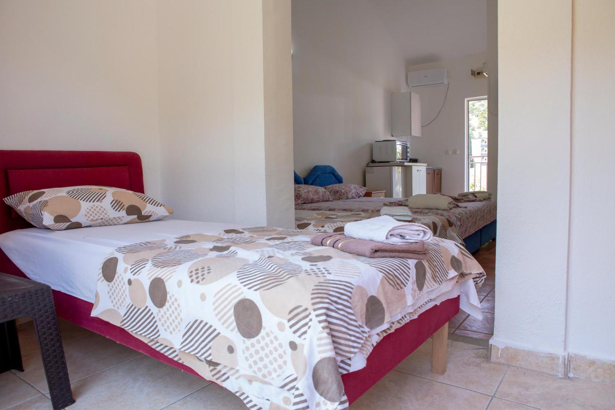 Family Apartments Vukcevic Čanj 객실 사진